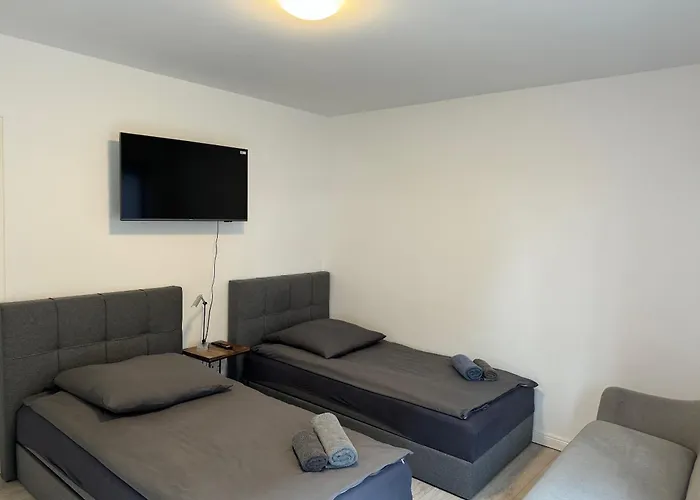 Otto Apartments